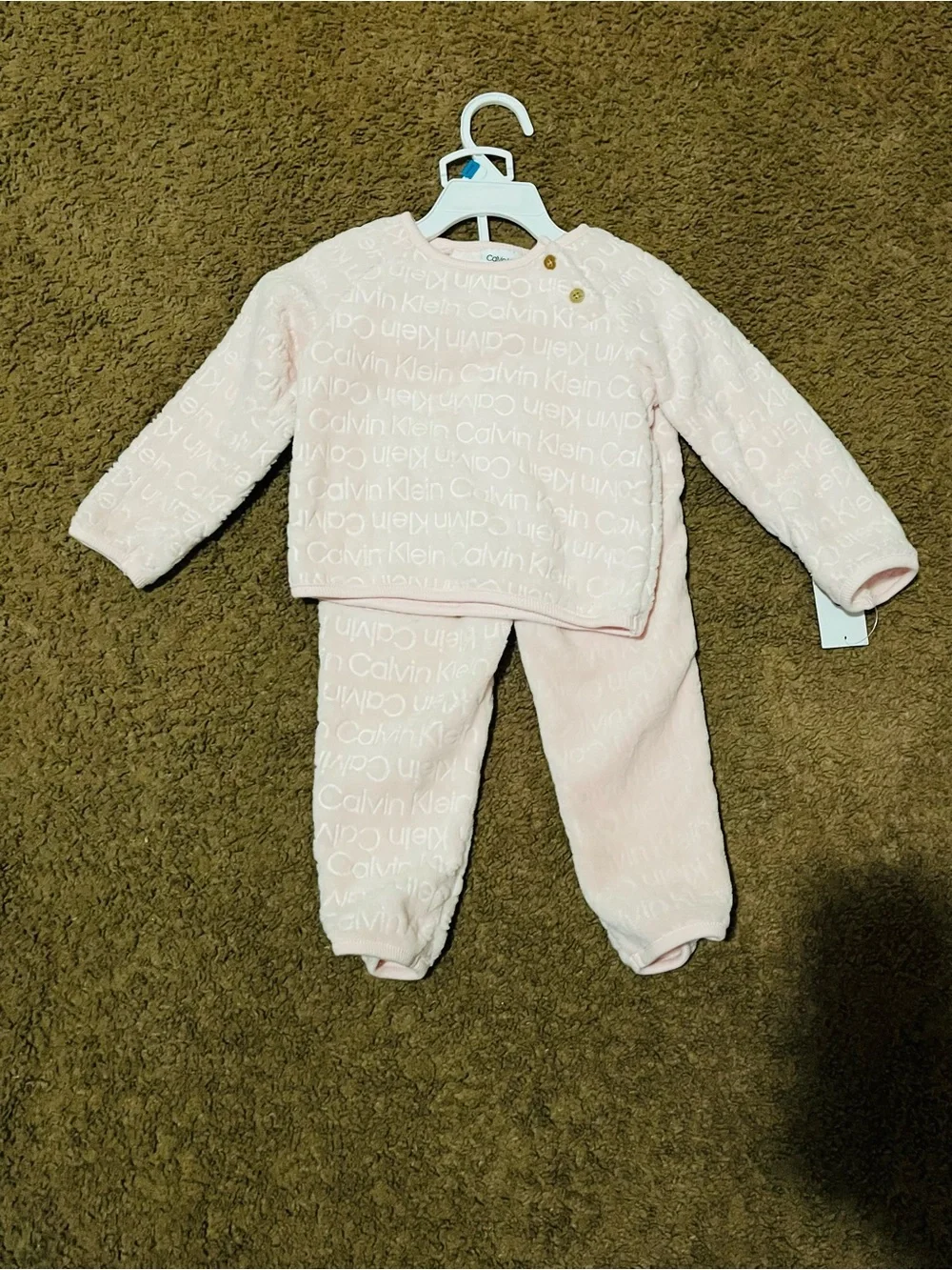 Calvin Klein quilted footed